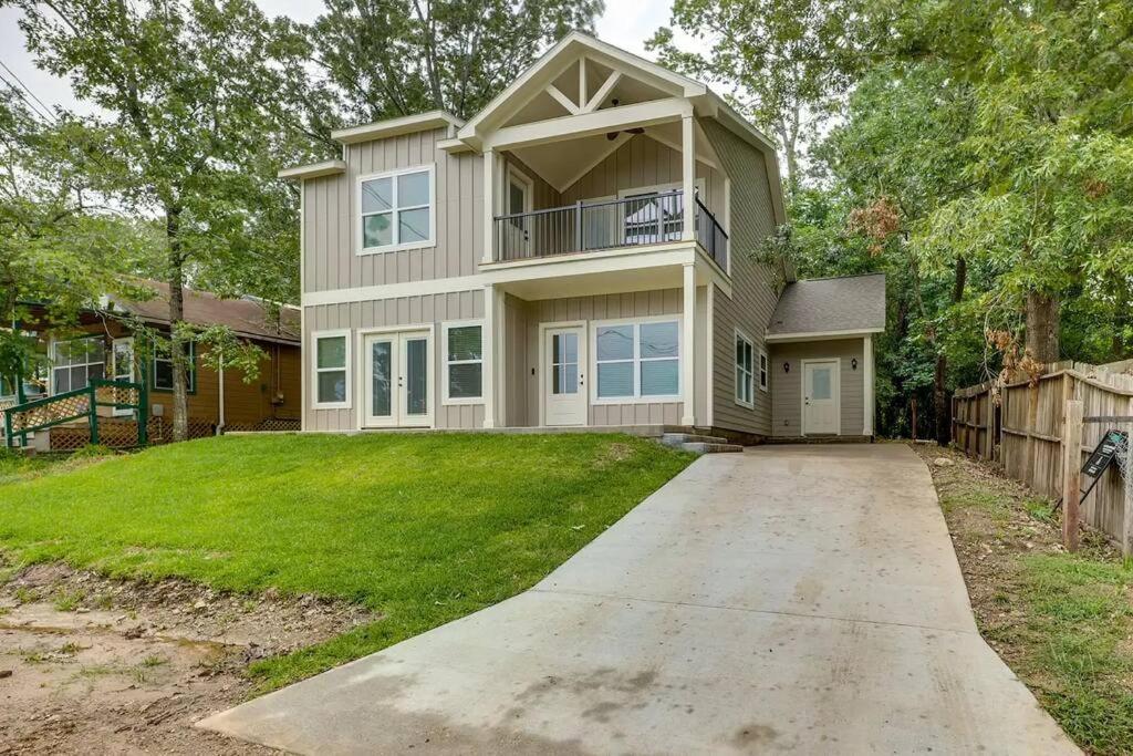 Vacation Home Lake Livingston! Onalaska Exterior photo